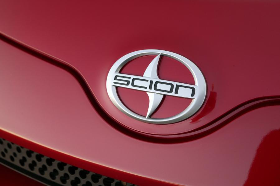  Scion xD 2007 года  (фото 76 из 113)